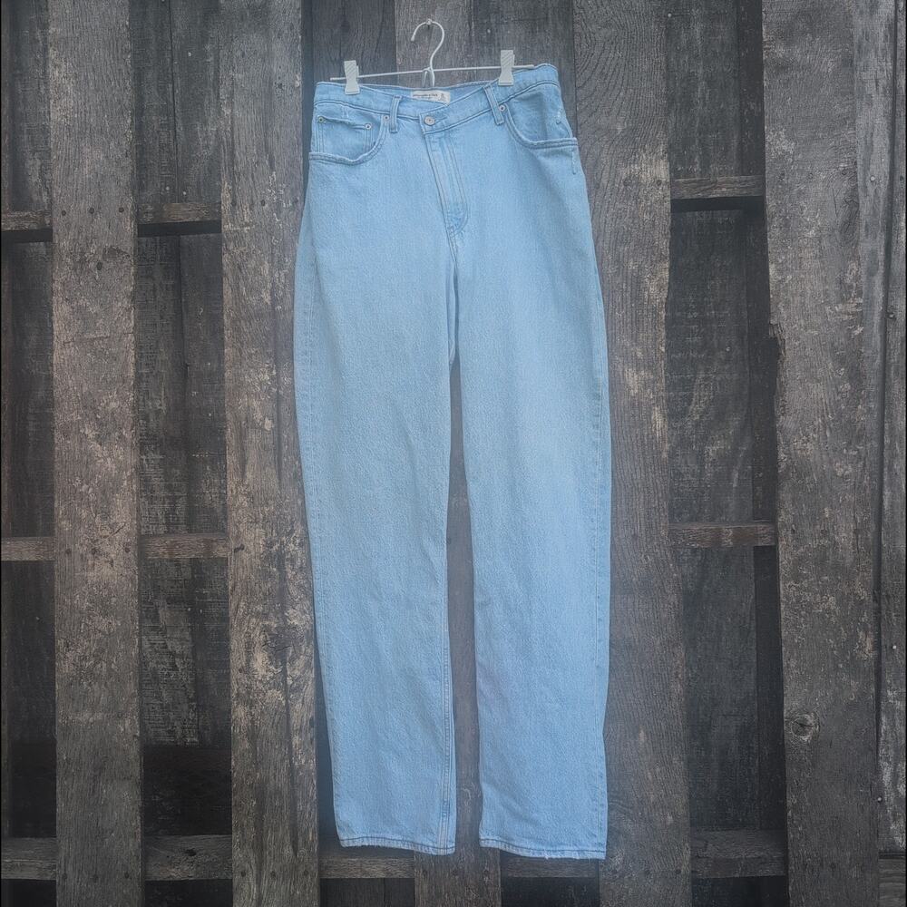 Abercrombie & Fitch The 90s Straight Ultra High Rise Women's 10